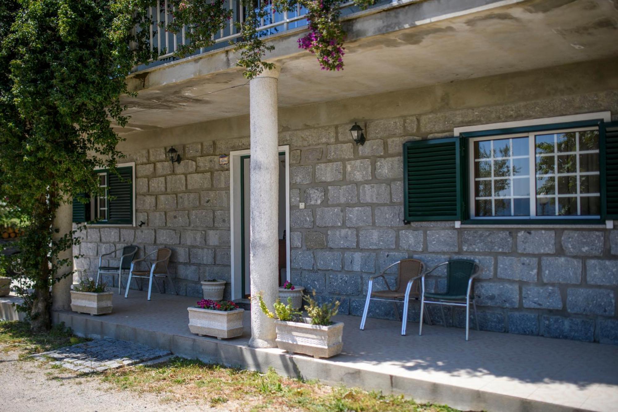Вилла Afonso'S House Geres I Брага Экстерьер фото